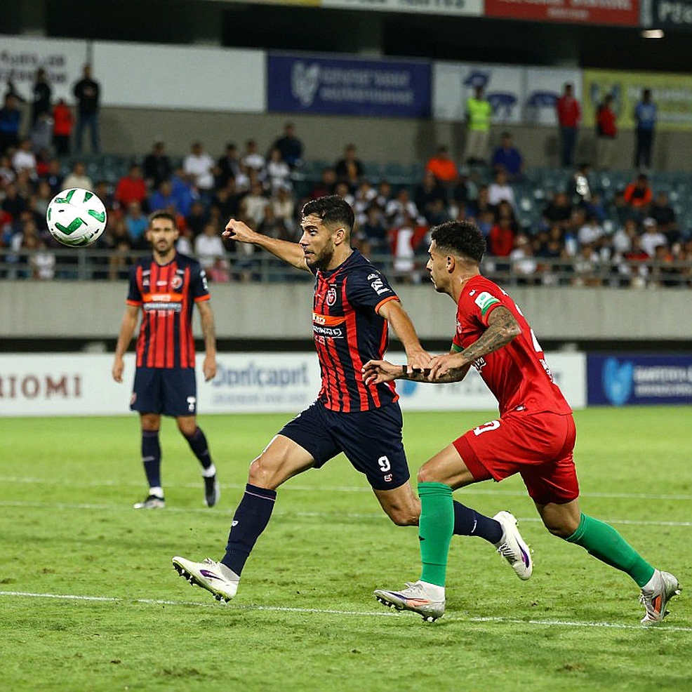 Shin Tae-yong và bài kiểm tra mang tên The Jakmania: El Clasico Indonesia trở lại Jakarta